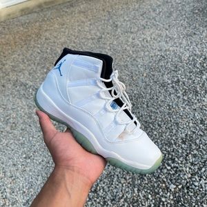 Jordan 11 Legend Blue 2014 GS Size 7y